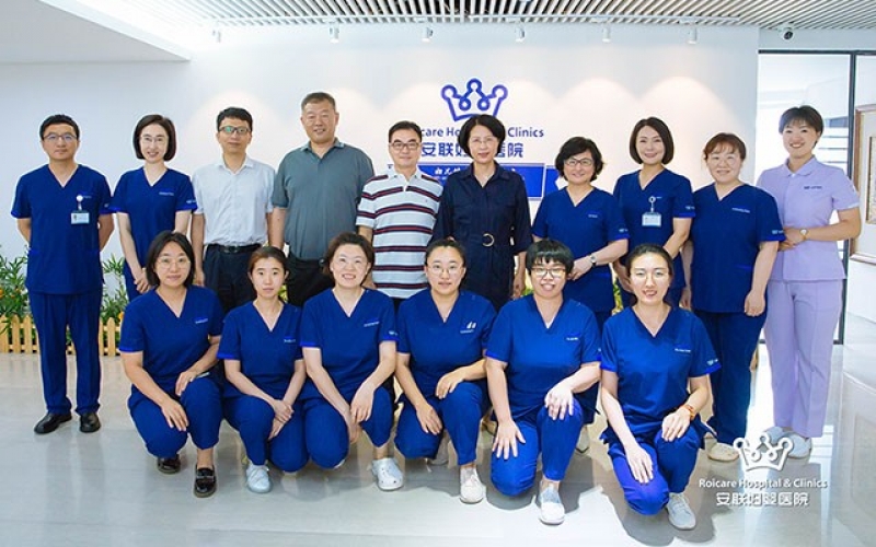 中国医科大学校领导一行莅临安联医院调研指导